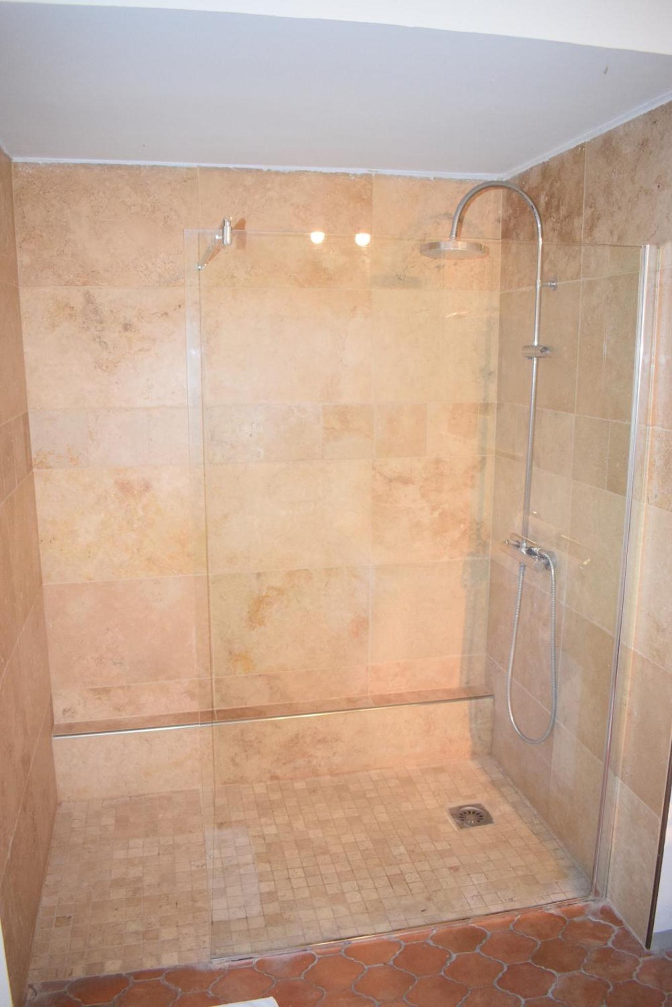 לינה וארוחת בוקר La Figuiere Fontaine De Vaucluse מראה חיצוני תמונה