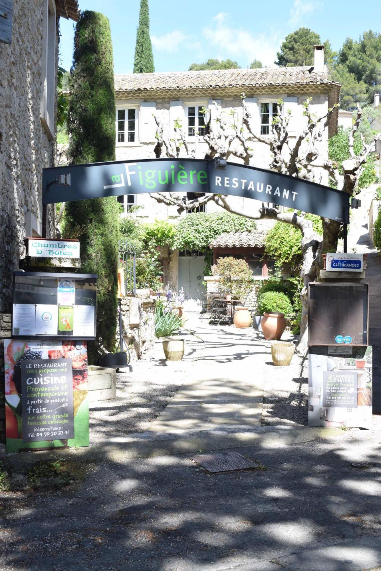 לינה וארוחת בוקר La Figuiere Fontaine De Vaucluse מראה חיצוני תמונה