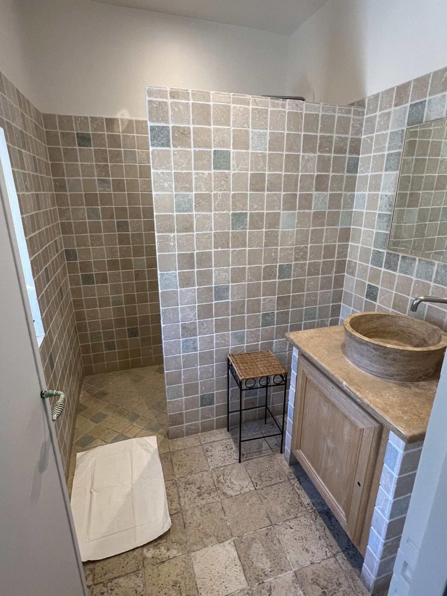 לינה וארוחת בוקר La Figuiere Fontaine De Vaucluse מראה חיצוני תמונה